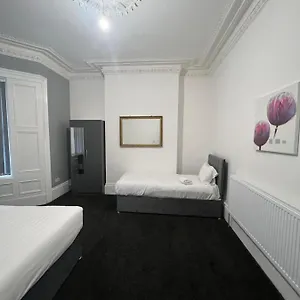 https://new-modern-private-house-central-location.hotels-newcastle-upon-tyne.com
